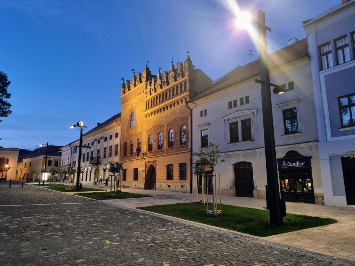 Apartment In A Historical House In The Center Of Levoca Ngoại thất bức ảnh