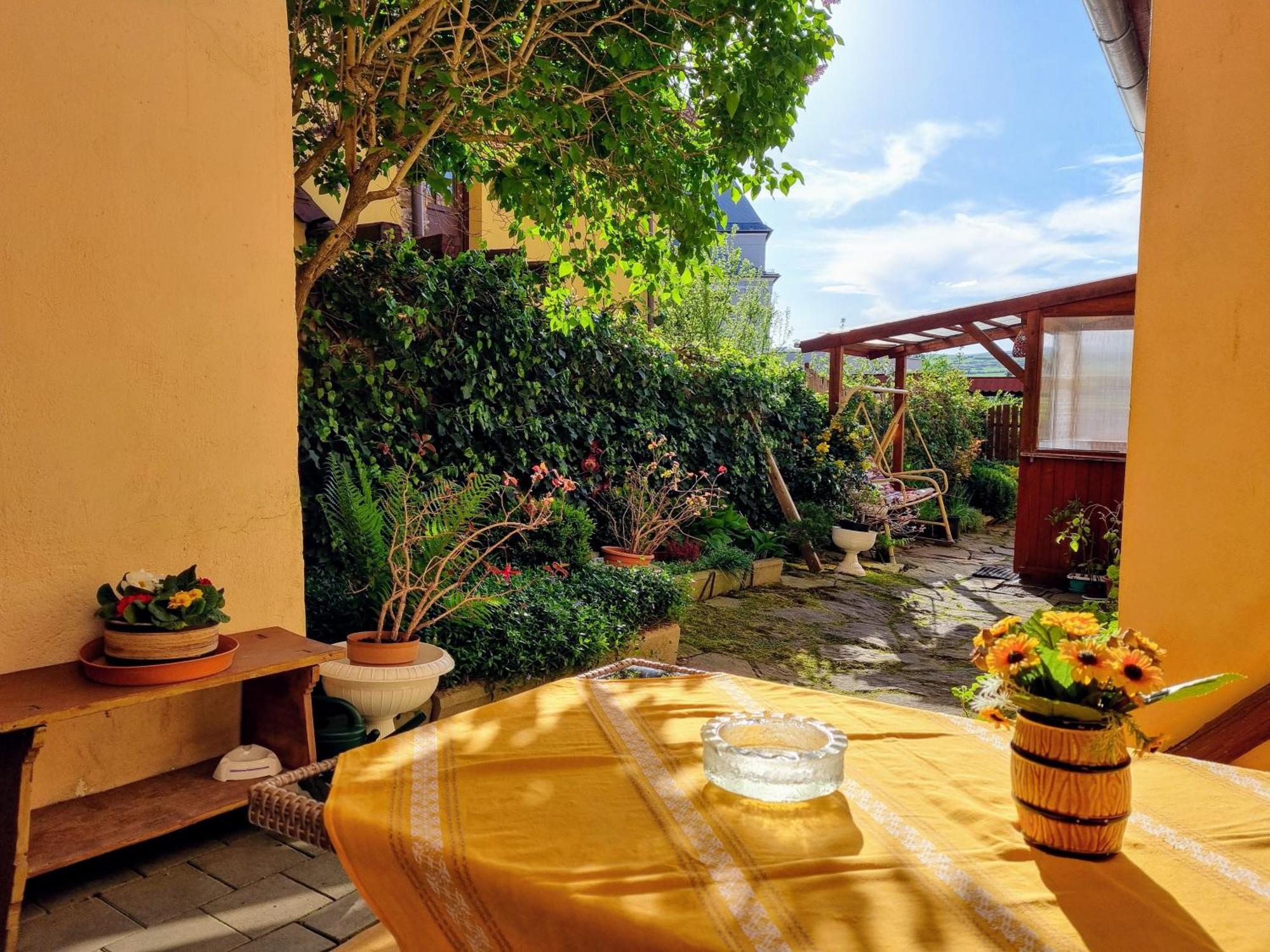 Apartment In A Historical House In The Center Of Levoca Ngoại thất bức ảnh
